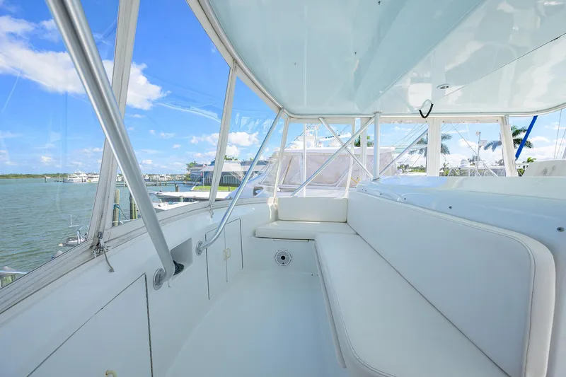 Slide: The Image of Post 50 SEANYLE - Flybridge - 19