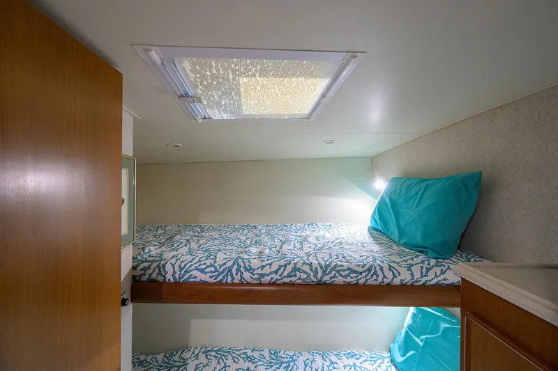 Slide: The Image of Post 50 SEANYLE - Guest Cabin Port - 63