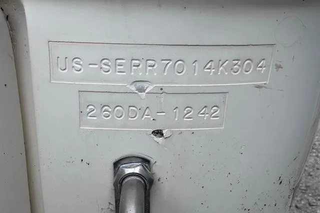 Slide: The Image of Hull identification number on 2004 Sea Ray 260 Sundancer boat. - 53