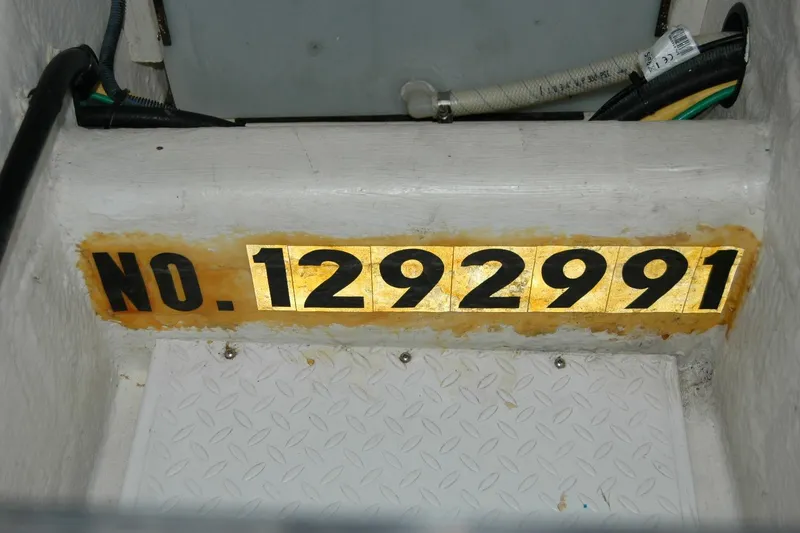 Slide: The Image of Boat registration number 1292991 on Sabre 38 Salon Express, 2019 model. - 119