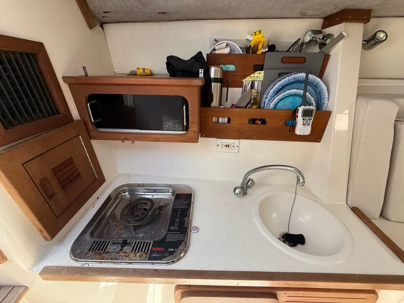 Slide: The Image of Contender 35 Side Console 2000 - 55