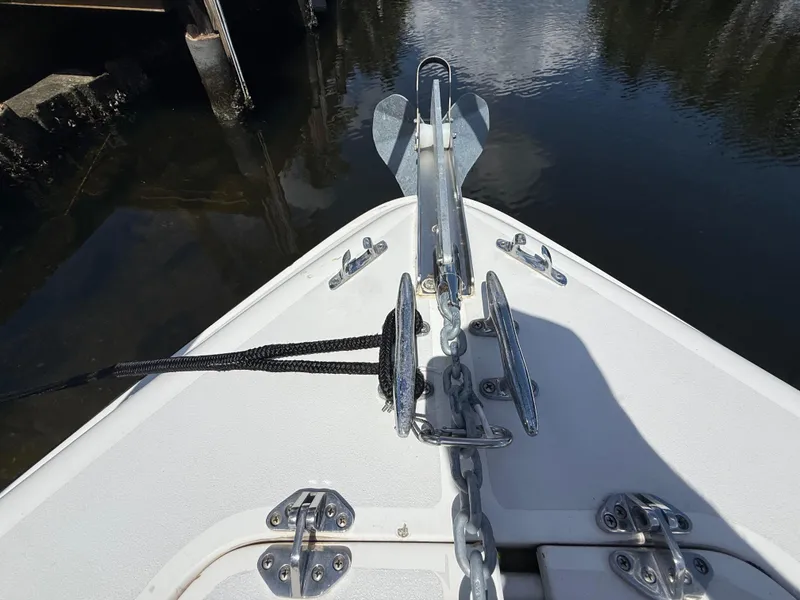 Slide: The Image of Contender 35 Side Console 2000 - 66