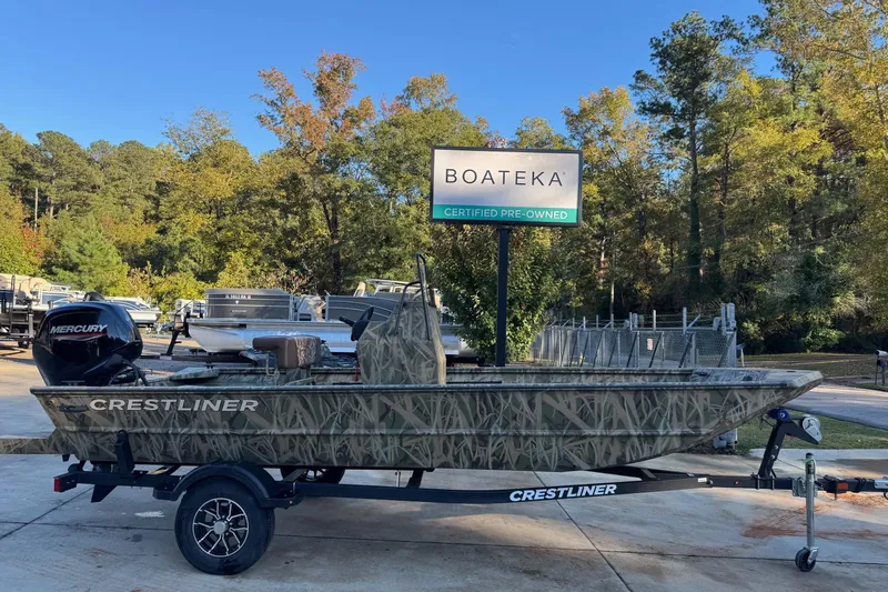 The Image of 2026 Crestliner 1860 Retriever CC boat at Boateka, certified pre-owned, with Mercury engine. - 0