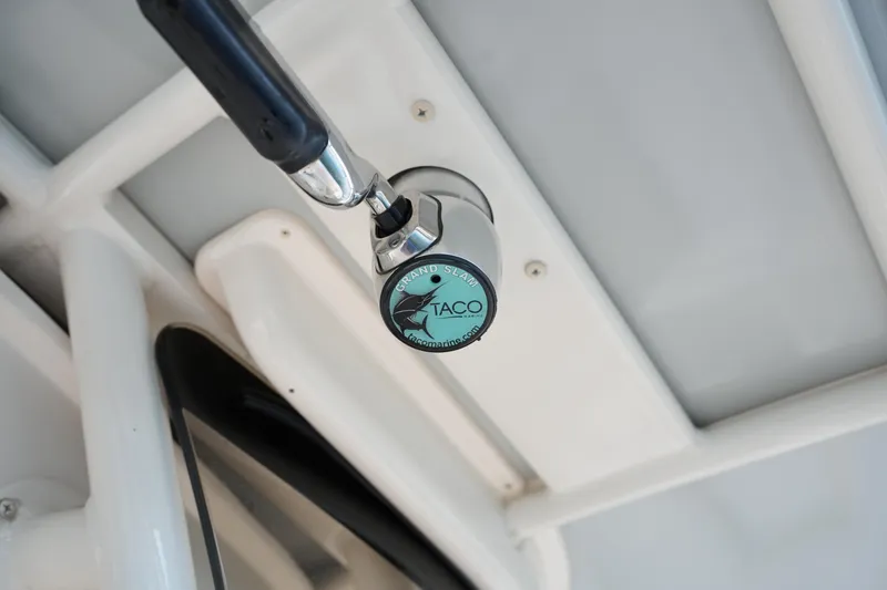 Slide: The Image of Taco Grand Slam outrigger handle on 2020 Grady-White Fisherman 236 boat. - 32