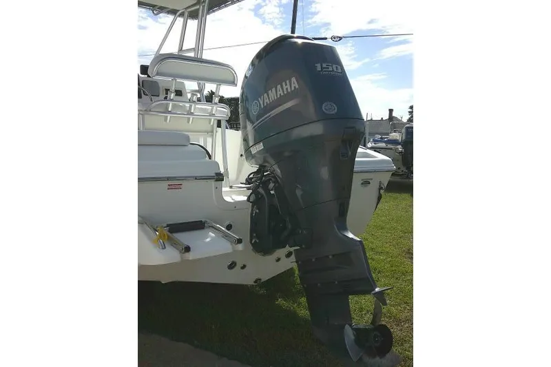 Slide: The Image of 2014 Tidewater 196 CC Adventure boat with Yamaha 150 outboard motor. - 27