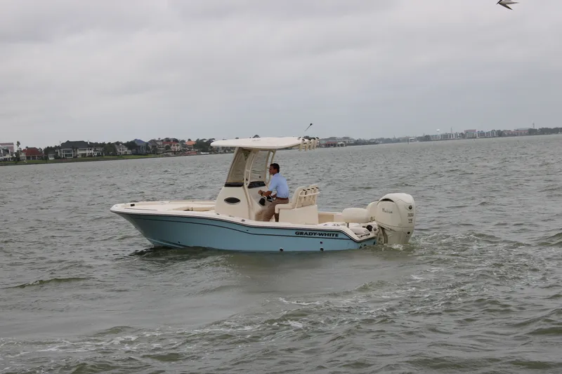 Slide: The Image of Grady-White 231 Coastal Explorer 2026 - 13