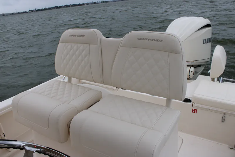 Slide: The Image of Grady-White 231 Coastal Explorer 2026 - 47