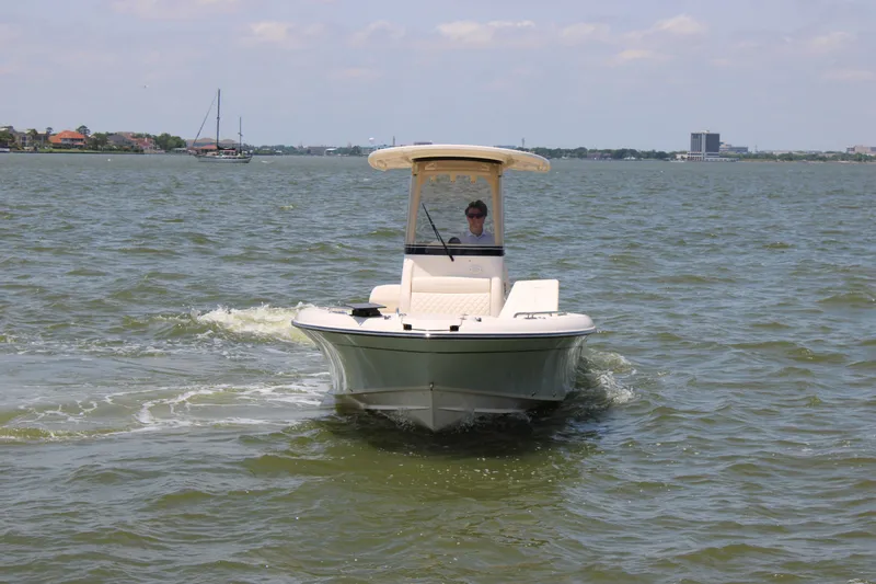Slide: The Image of Grady-White 251 Coastal Explorer 2026 - 18