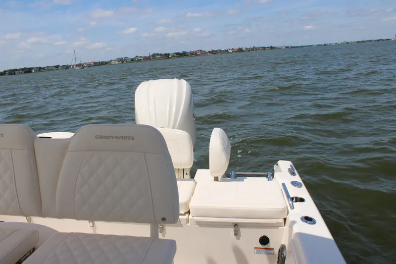 Slide: The Image of Grady-White 251 Coastal Explorer 2026 - 69