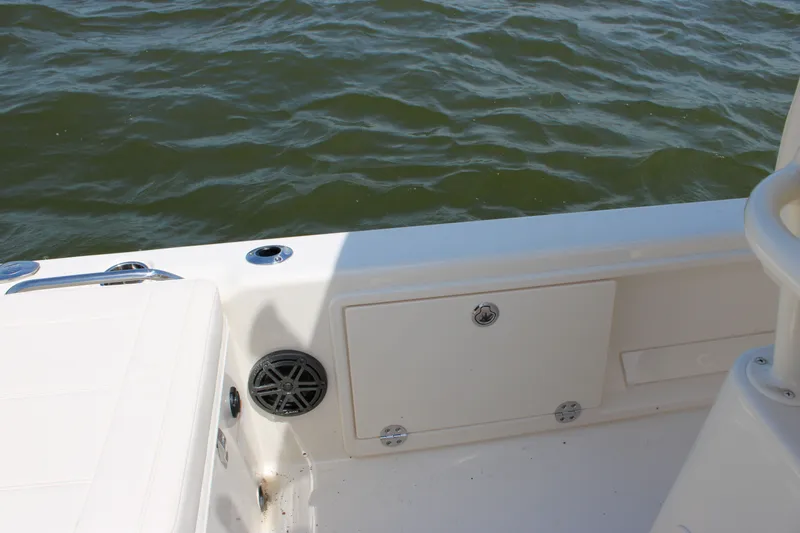 Slide: The Image of Grady-White 251 Coastal Explorer 2026 - 75