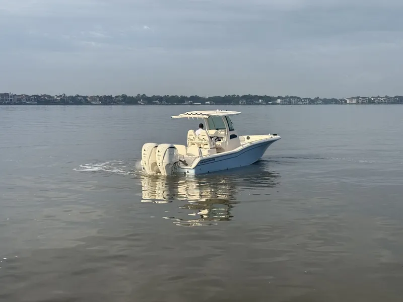 Slide: The Image of Grady-White 281 Coastal Explorer 2026 - 19