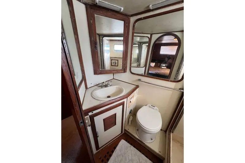 Slide: The Image of Master Head - 14