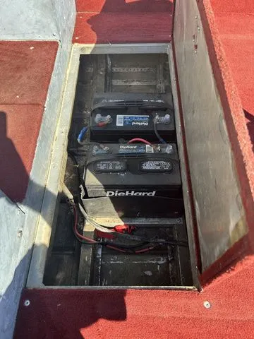 Slide: The Image of Sea Nymph 1600 SC 1985 - 11