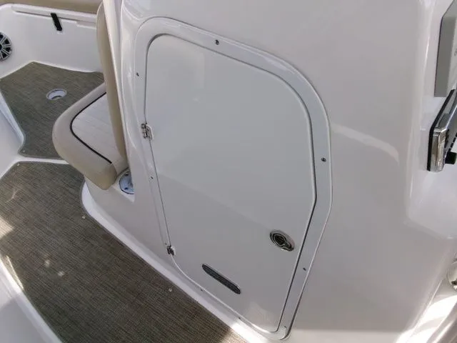 Slide: The Image of Sea Fox 249 Avenger 2018 - 13