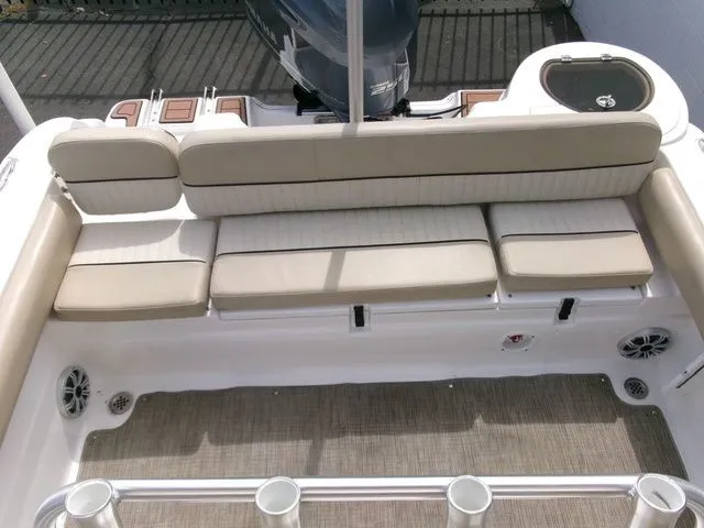 Slide: The Image of Sea Fox 249 Avenger 2018 - 25