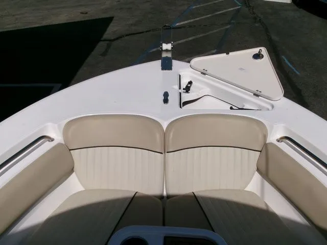 Slide: The Image of Sea Fox 249 Avenger 2018 - 6