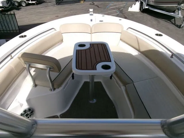 Slide: The Image of Sea Fox 249 Avenger 2018 - 9