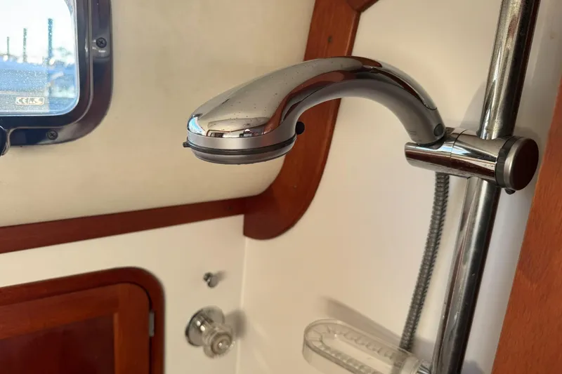 Slide: The Image of Head - 44