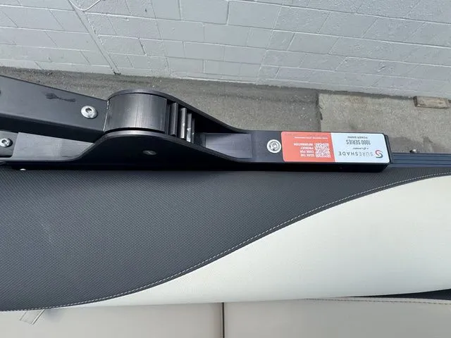 Slide: The Image of Tahoe LTZ 2385 VRB 2026 - 17