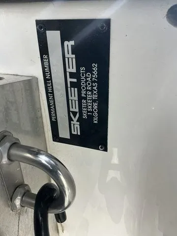 Slide: The Image of 2022 Skeeter FXR21 Apex hull identification plate, Kilgore, Texas. - 19