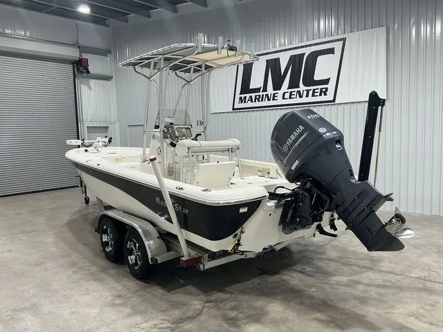 Slide: The Image of NauticStar 2200 Sport 2013 - 10