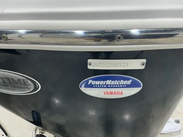 Slide: The Image of NauticStar 2200 Sport 2013 - 20