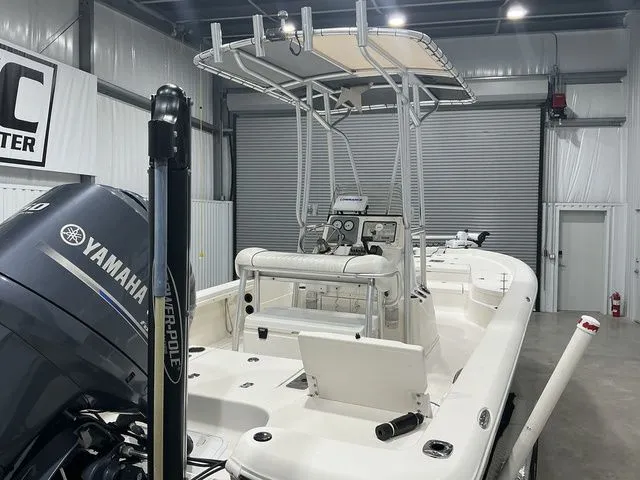 Slide: The Image of NauticStar 2200 Sport 2013 - 5