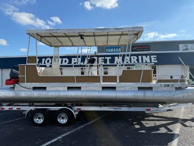 Slide: The Image of Harris Barge 1982 - 3