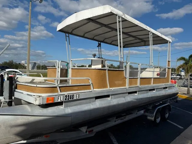 Slide: The Image of Harris Barge 1982 - 6