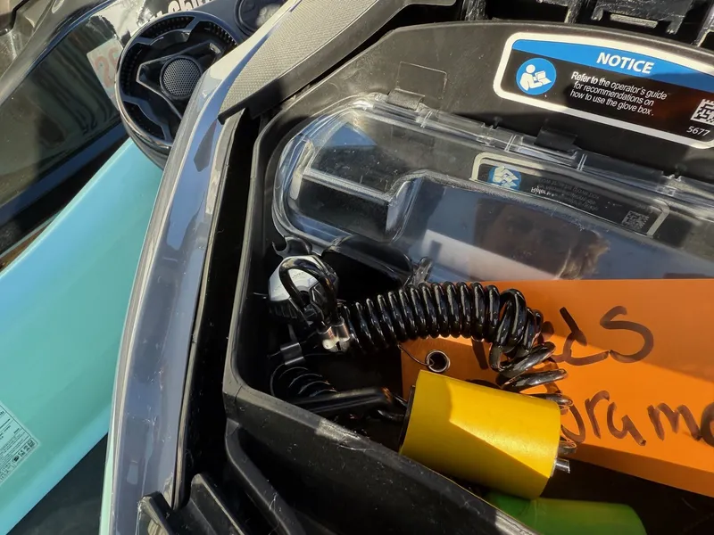 Slide: The Image of Sea-Doo Wake Pro 230 2023 - 11