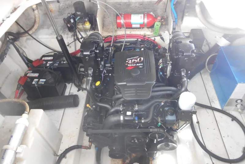 Slide: The Image of Engine compartment of a 2008 Sea Ray 260 Sundancer with MerCruiser 350 MAG MPI engine. - 22