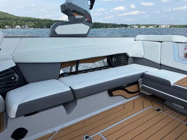 Slide: The Image of Nautique G25 2026 - 11