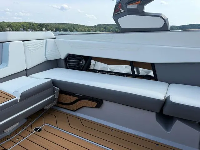 Slide: The Image of Nautique G25 2026 - 13