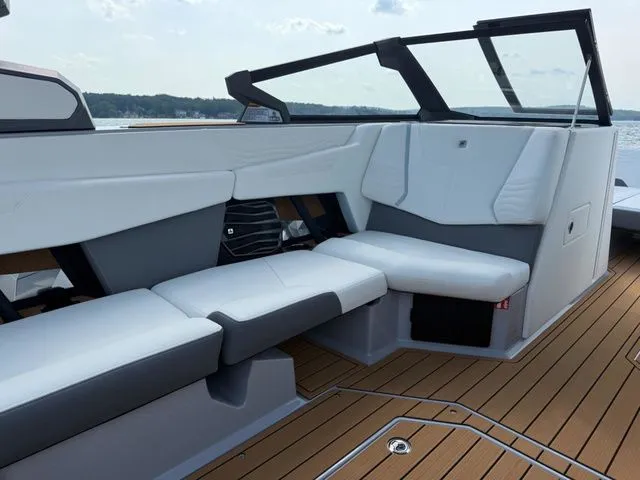 Slide: The Image of Nautique G25 2026 - 14