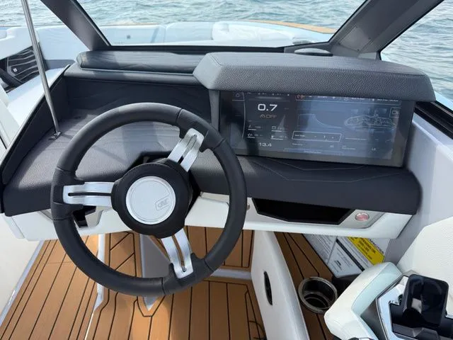 Slide: The Image of Nautique G25 2026 - 17