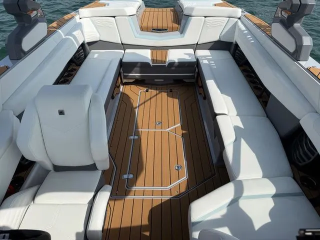 Slide: The Image of Nautique G25 2026 - 20