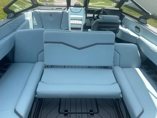 Slide: The Image of Nautique G23 2026 - 14