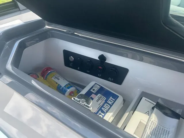 Slide: The Image of Nautique G23 2026 - 23