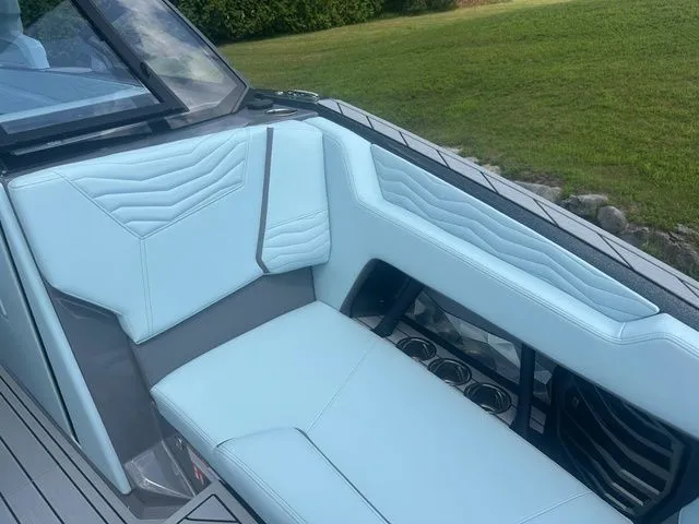 Slide: The Image of Nautique G23 2026 - 33