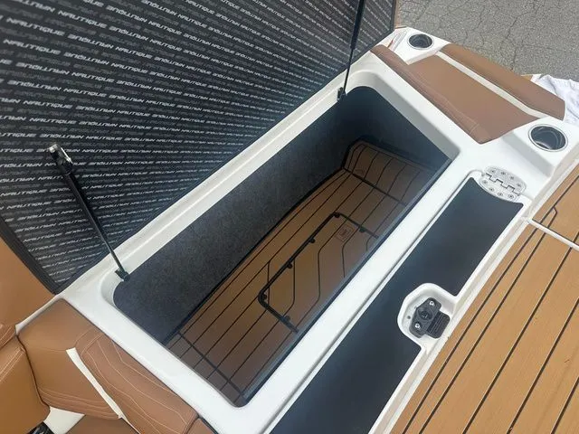 Slide: The Image of Nautique G23 2025 - 38