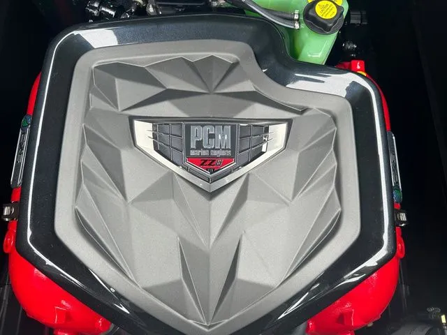 Slide: The Image of Nautique G23 2025 - 37