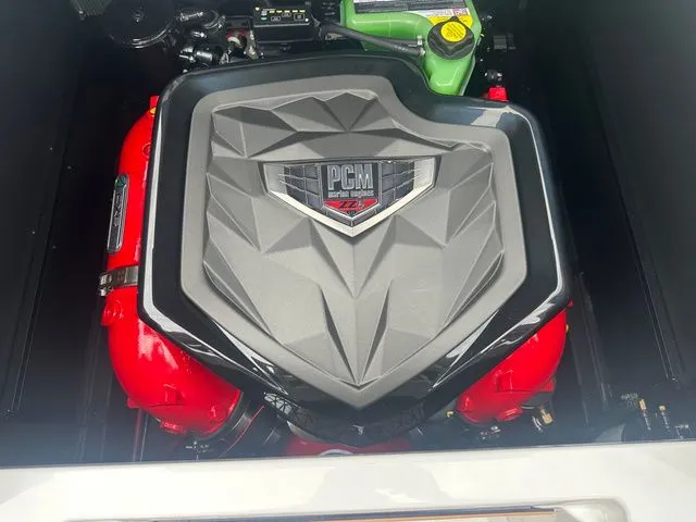 Slide: The Image of Nautique G23 2025 - 39