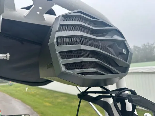 Slide: The Image of Nautique Super Air Nautique GS22 2025 - 20