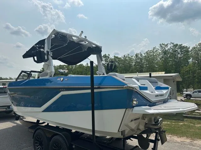 Slide: The Image of Nautique G23 2025 - 5