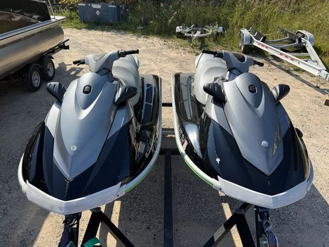 Slide: The Image of Yamaha WAVERUNNER VX DELUXE PACKAGE 2011 - 12