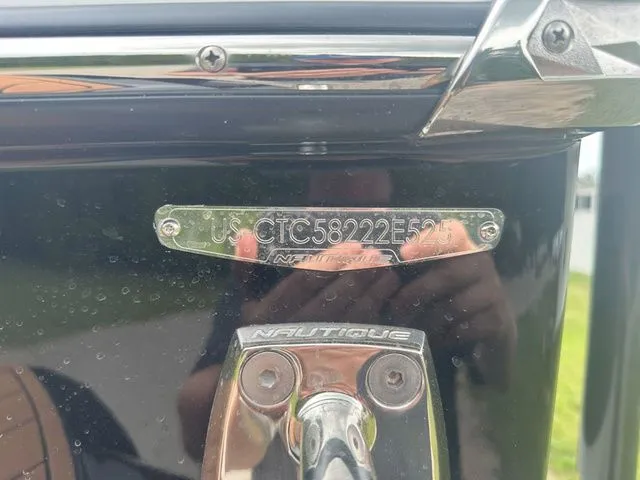 Slide: The Image of Nautique Super Air Nautique GS22 2025 - 25