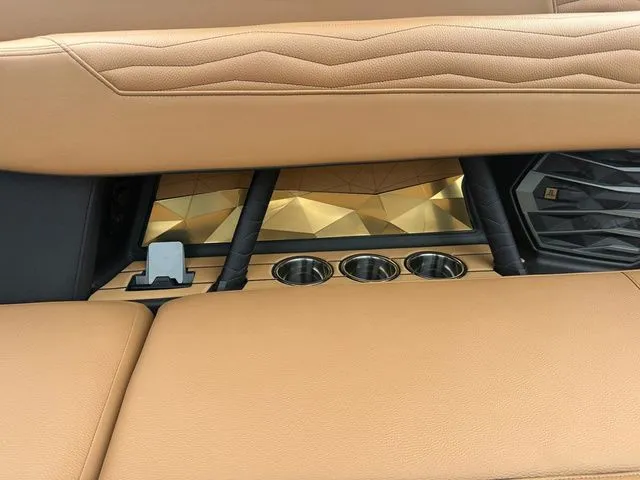 Slide: The Image of Nautique G23 2025 - 15