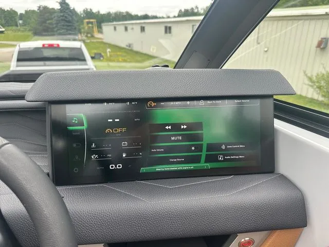 Slide: The Image of Nautique G23 2025 - 25