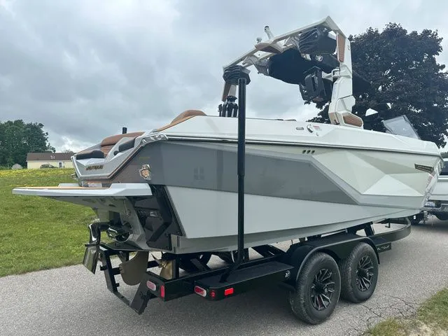 Slide: The Image of Nautique G23 2025 - 6