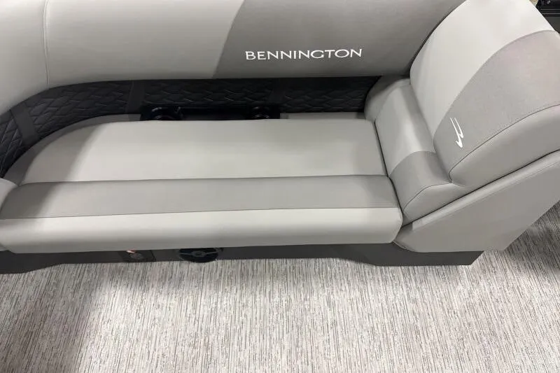 Slide: The Image of 2026 Bennington 22 SSRSE boat seat, gray upholstery, modern design. - 20